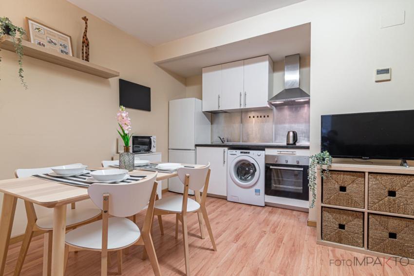 #10Oca7 - Apartamento En Vista Alegre Мадрид Экстерьер фото